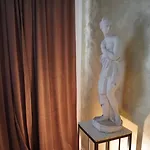Apartment Invictus Bucharest