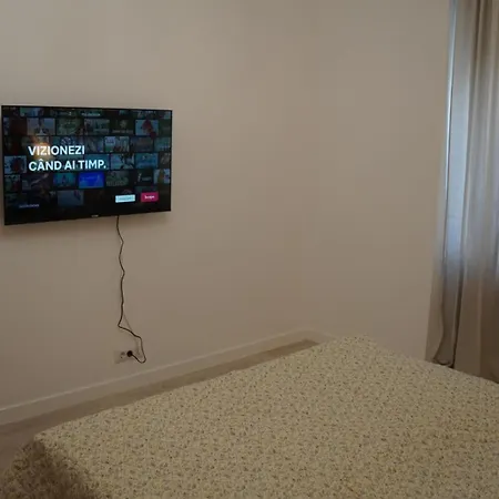 Apartment Invictus *