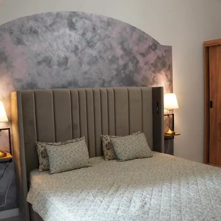 Appartement Invictus Boekarest